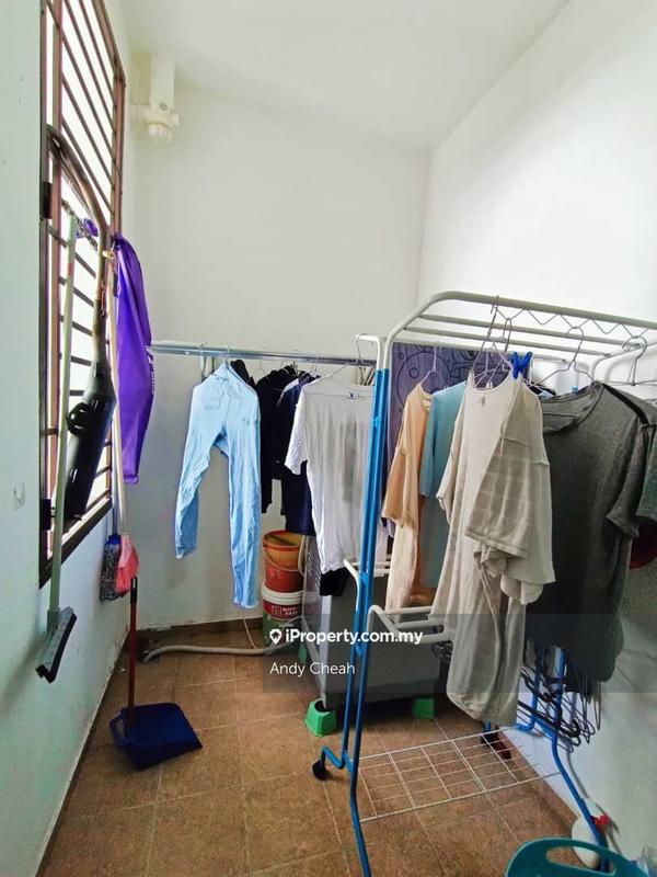 Service Residence for Sale in D'Summit Residences by Andy Cheah - iProperty.com.my