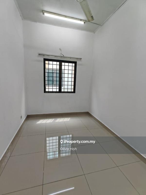 Rumah Berangkai 2 Tingkat untuk Dijual di Setia Indah, Setia Alam oleh Olivia Hoh - iProperty.com.my