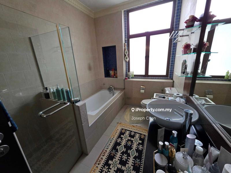 Rumah Berangkai 2 Tingkat untuk Dijual di Bukit Jelutong, Shah Alam oleh Joseph Chan - iProperty.com.my