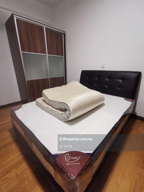 Kediaman Servis untuk Dijual di Regalia Residence oleh Sy Hong - iProperty.com.my