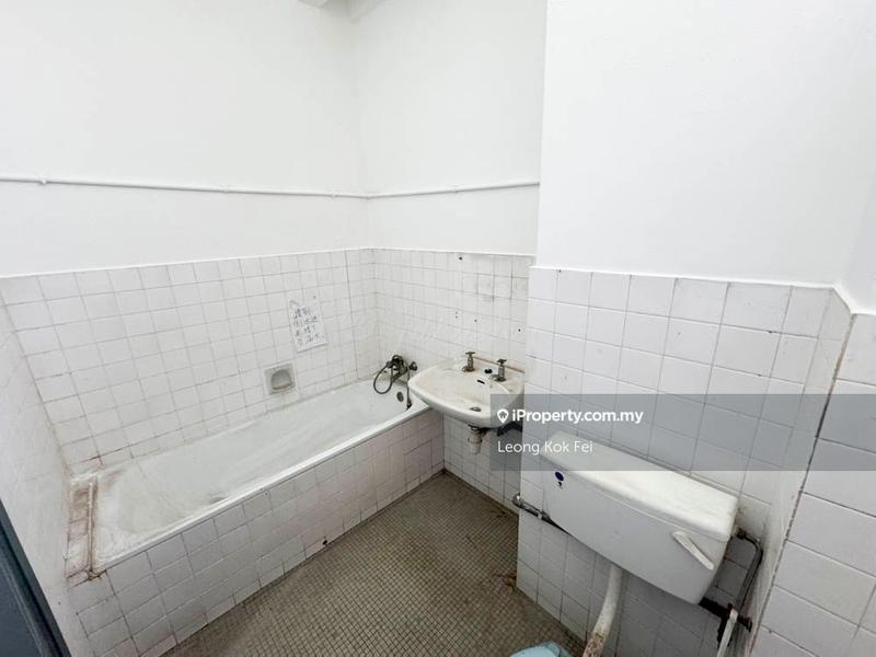 Rumah Berangkai 2 Tingkat untuk Dijual di Bukit Damansara, Damansara Heights oleh Leong Kok Fei - iProperty.com.my