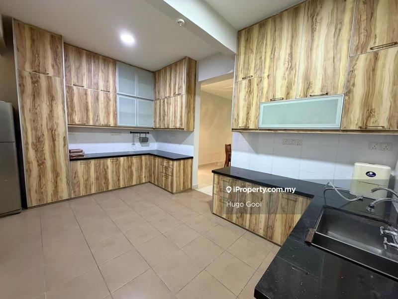 Rumah Berkembar untuk Dijual di Sejati Hill Villa, Twin Palms, Wira Heights, Bandar Sungai Long oleh Hugo Gooi - iProperty.com.my