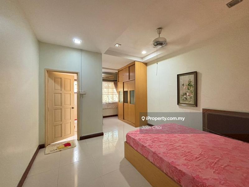 Rumah Berkembar untuk Dijual di Bandar Puteri Puchong, Puchong oleh Jolin Choi - iProperty.com.my