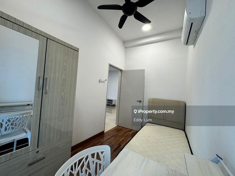 For Rent - Pacific Star