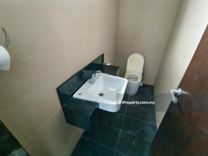 Bungalow House for Sale in Taman Overseas Union (Taman Oug), Jalan Klang Lama (Old Klang Road) by BoBo Lee - iProperty.com.my