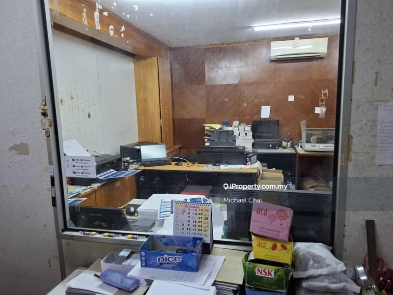 Shop-Office for Sale in uyeqi, Jalan Klang Lama (Old Klang Road) by Michael Chai - iProperty.com.my