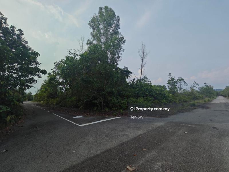Banglo Tanah untuk Dijual di Bandar Bukit Mahkota, Bangi oleh Teh SW - iProperty.com.my