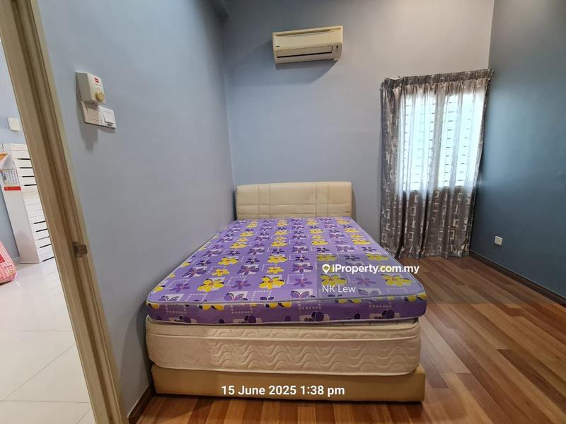 Kondominium untuk Dijual di Bayan Villa, Seri Kembangan oleh NK Lew - iProperty.com.my