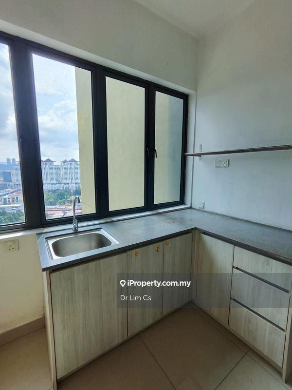 Service Residence for Rent in Univ 360 Place by Dr Lim Cs - iProperty.com.my