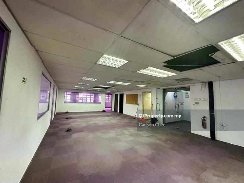 Shop / Office untuk Disewa di Usj 10, Subang Jaya oleh Carlson Chee - iProperty.com.my