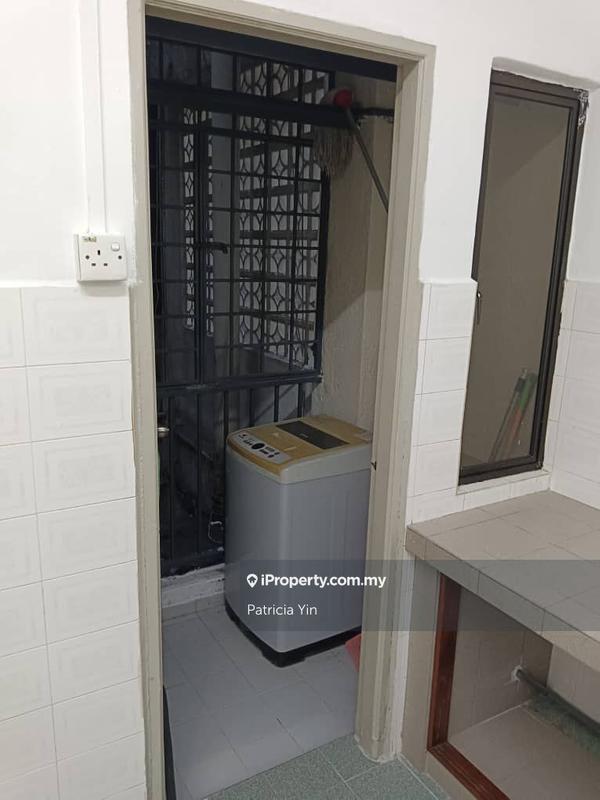 For Sale - Kenanga (Park View Court)