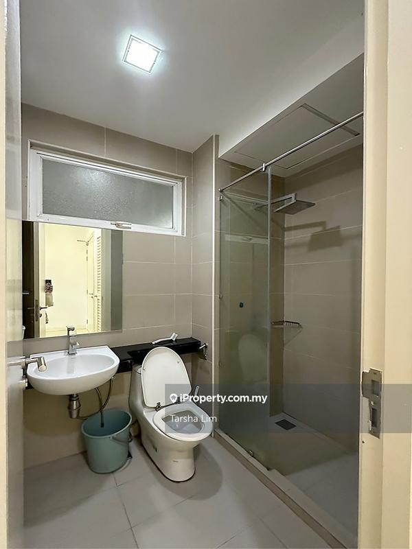 Kondominium untuk Dijual di Surian Residences oleh Tarsha Lim - iProperty.com.my