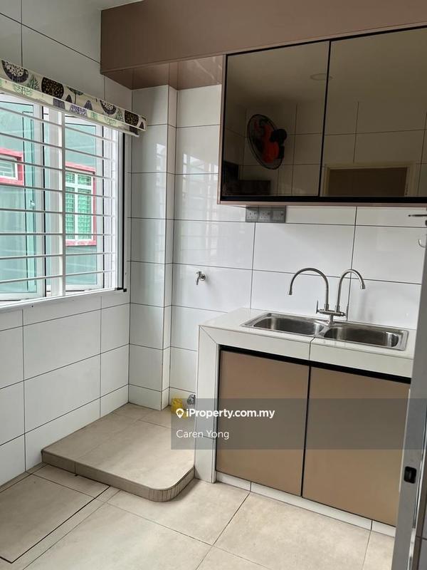 Rumah Teres 1.5-Tingkat untuk Dijual di SS3, Petaling Jaya oleh Caren Yong - iProperty.com.my