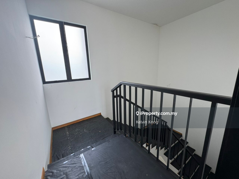 Rumah Berangkai 3 Tingkat untuk Dijual di Senibong Cove, Masai oleh Kelvin Kong - iProperty.com.my