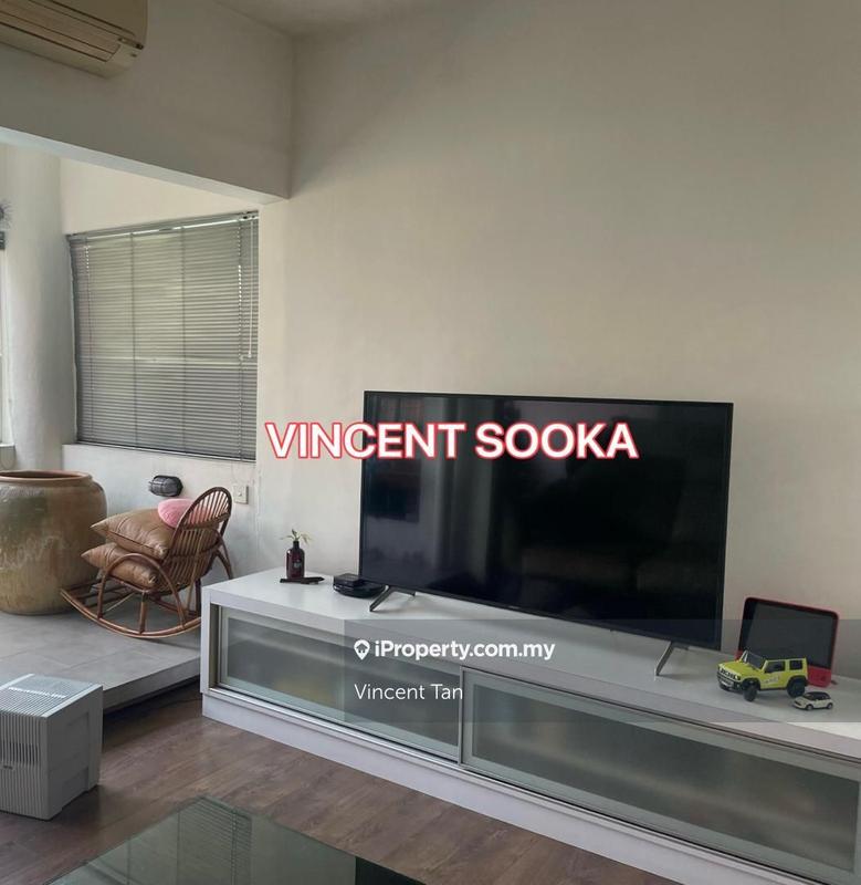 For Sale - Villa OUG