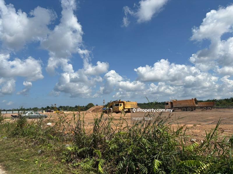 Tanah Perindustrian untuk Dijual di Tmn Perindustrian Pekan Nenas 1, Pekan Nanas oleh Helen Wan - iProperty.com.my