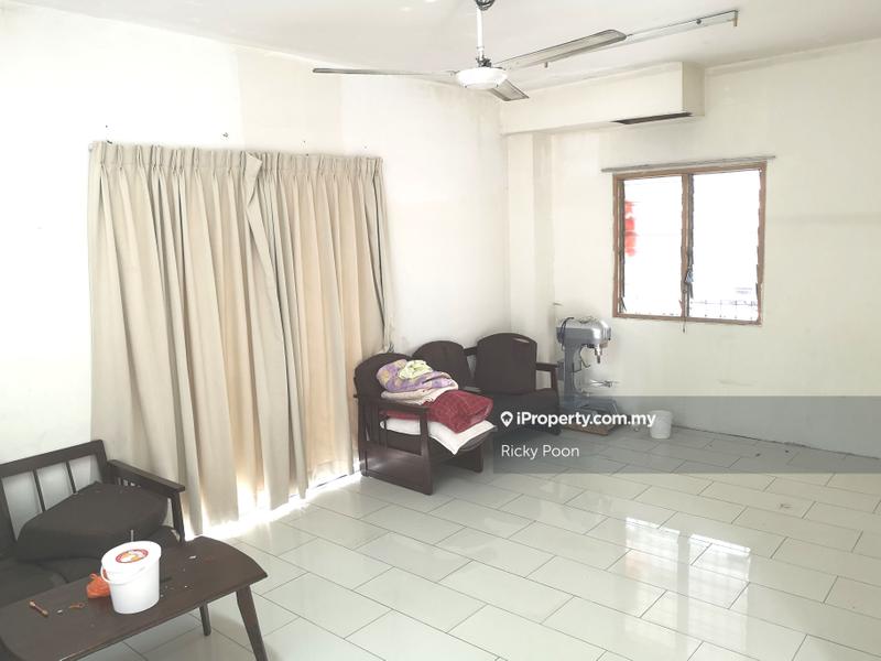 Semi-Detached House for Sale in Kota Perdana, Seri Kembangan by Ricky Poon - iProperty.com.my