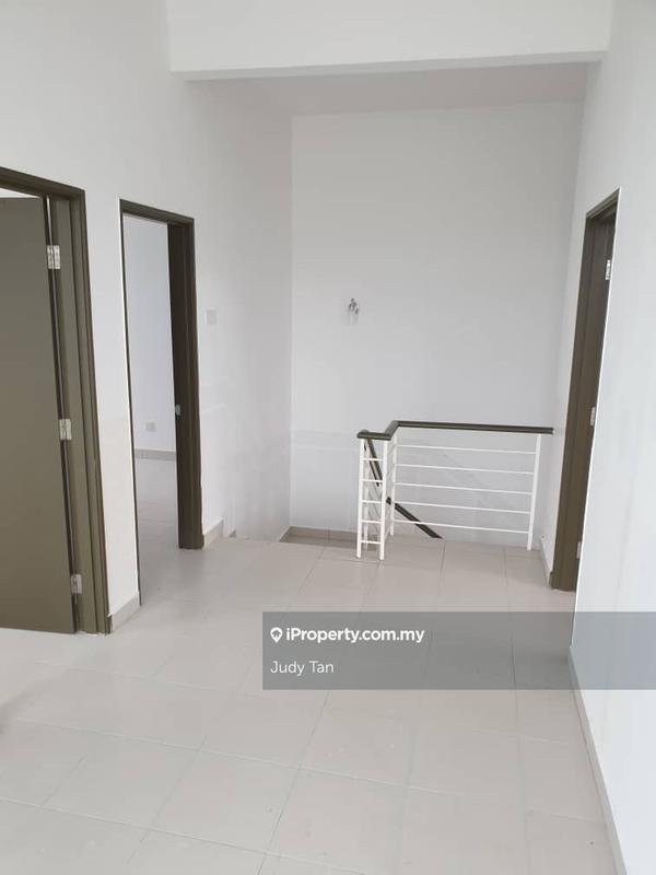Rumah Teres 2-Tingkat untuk Dijual di Bandar Puncak Alam, Puncak Alam oleh Judy Tan - iProperty.com.my