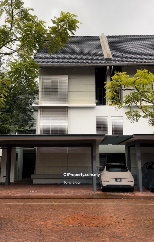 Townhouse for Sale in Putra Heights, Subang Jaya by Tony Siow - iProperty.com.my