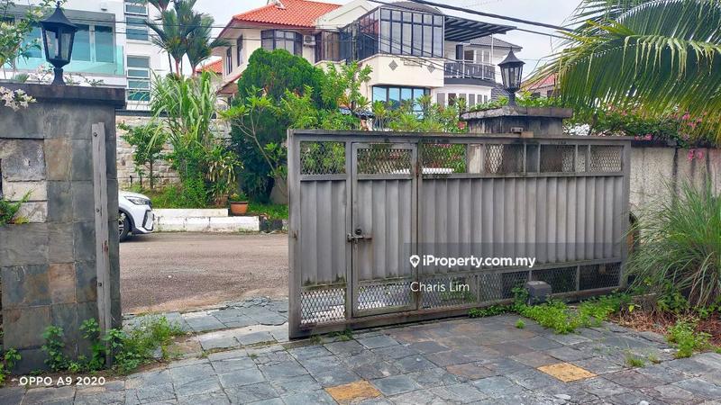 Bungalow House untuk Dijual di Taman Johor Jaya, Johor Bahru oleh Charis Lim - iProperty.com.my