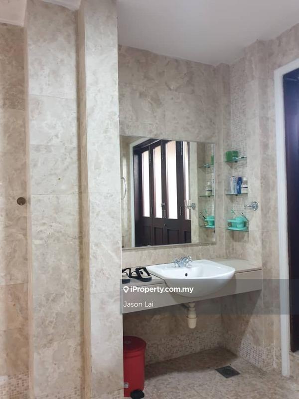 Bungalow House for Sale in Bukit Rahman Putra, Sungai Buloh by Jason Lai - iProperty.com.my