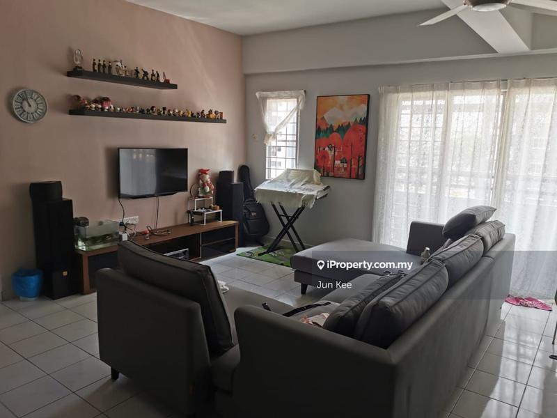 For Sale - Endah Ria