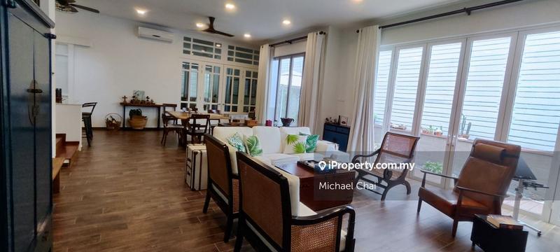 Bungalow House untuk Dijual di Jalan Villa 2/1, Lake Front Villa, Cyberjaya oleh Michael Chai - iProperty.com.my