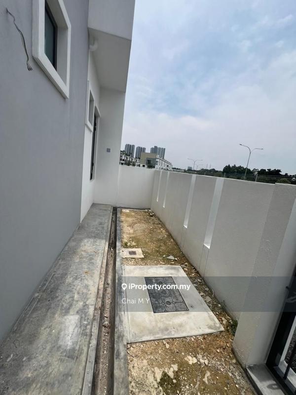 Rumah Berangkai 2 Tingkat untuk Dijual di Bandar Kinrara Seksyen 8, Bandar Kinrara oleh Chai M Y - iProperty.com.my