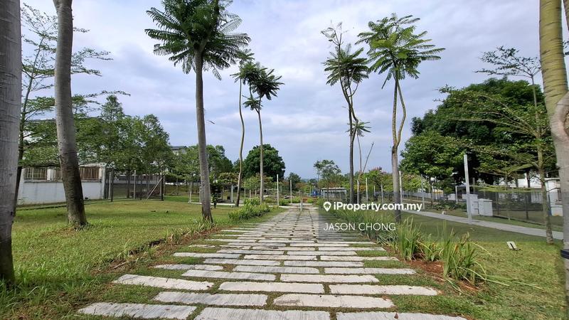 Rumah Berangkai 2 Tingkat untuk Dijual di LakeClub Parkhome, Rawang oleh JASON CHONG - iProperty.com.my