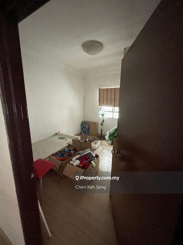 Condominium for Sale in Suria Jelatek by Chen Kah Seng - iProperty.com.my