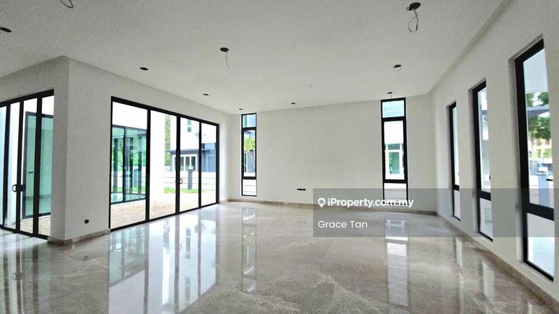Bungalow House for Sale in Taman Equine, Seri Kembangan by Grace Tan - Living Room - iProperty.com.my