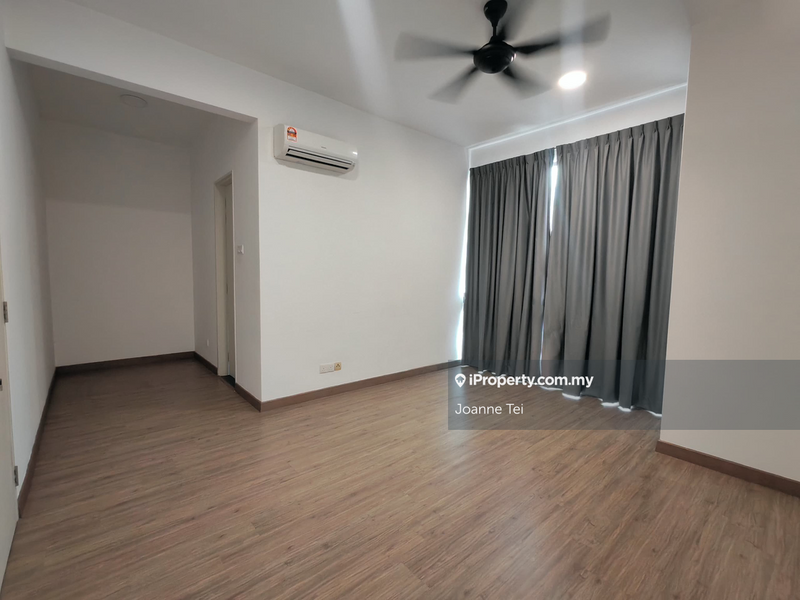 3-storey Terraced House for Sale in Lakepoint Residence, Cyberjaya by Joanne Tei - iProperty.com.my