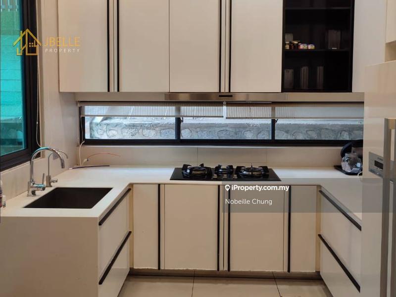 Rumah Berkembar untuk Dijual di Sunway Eastwood, Park Villa, Taman Equine Park, Seri Kembangan oleh Nobeille Chung - iProperty.com.my