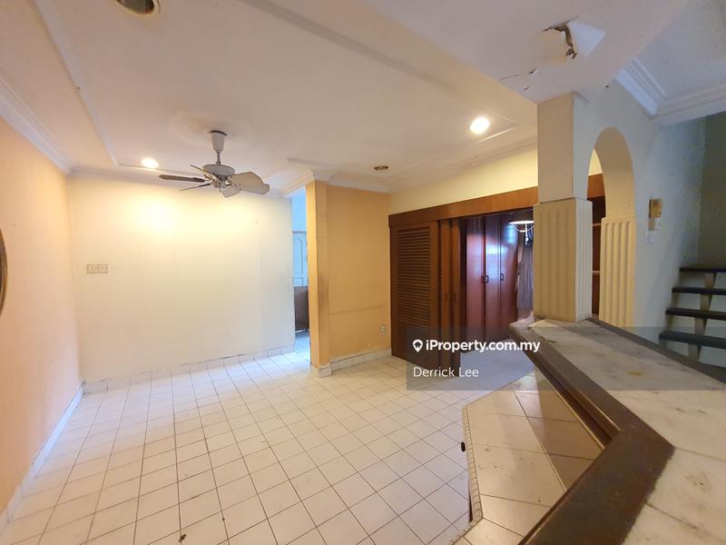Rumah Berangkai 2 Tingkat untuk Dijual di Subang Jaya, Selangor oleh Derrick Lee - iProperty.com.my