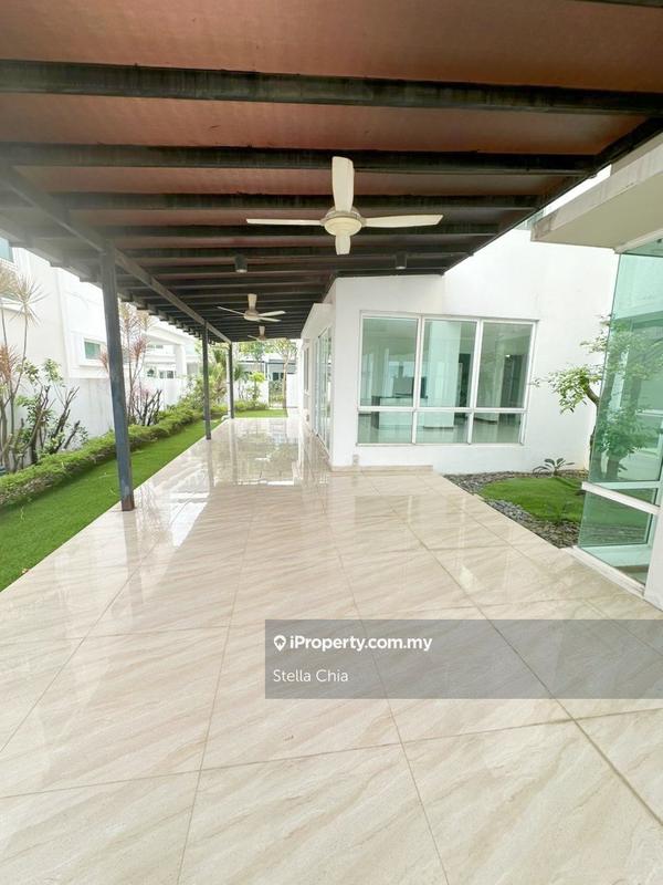 Bungalow House for Sale in Senibong Cove, Johor Bahru by Stella Chia - iProperty.com.my