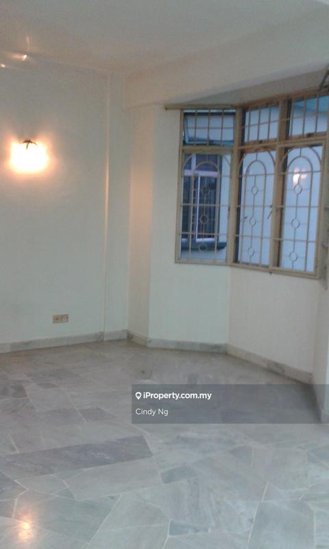 For Sale - Subang Perdana Goodyear Court 8