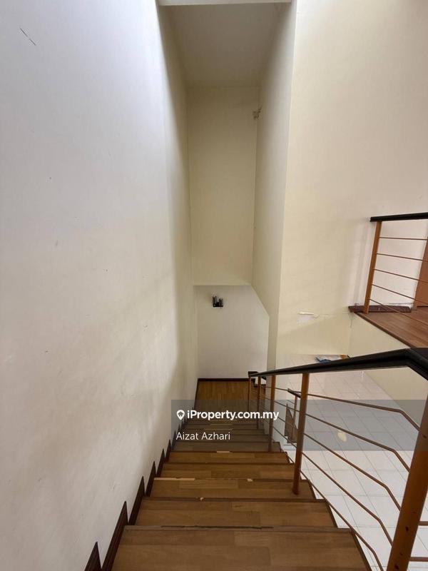 Rumah Berkembar untuk Dijual di Kota Emerald, Rawang oleh Aizat Azhari - iProperty.com.my