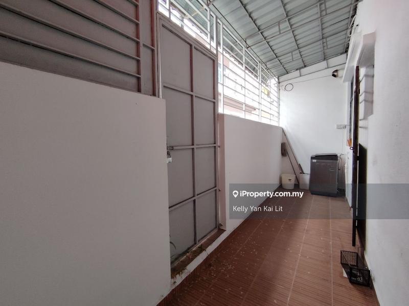 Rumah Teres 2-Tingkat untuk Dijual di Bandar Bukit Tinggi, Klang oleh Kelly Yan Kai Lit - iProperty.com.my
