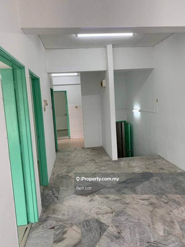 Flat for Sale in Pusat Bandar Puchong by Ben Lor - iProperty.com.my