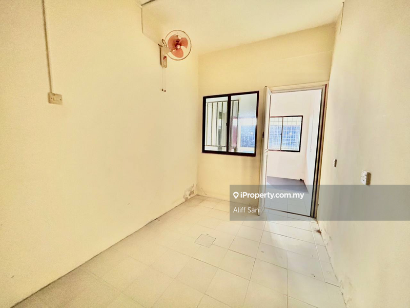 Semi-Detached House for Sale in Taman Permata, Ulu Kelang by Aliff Sani - iProperty.com.my