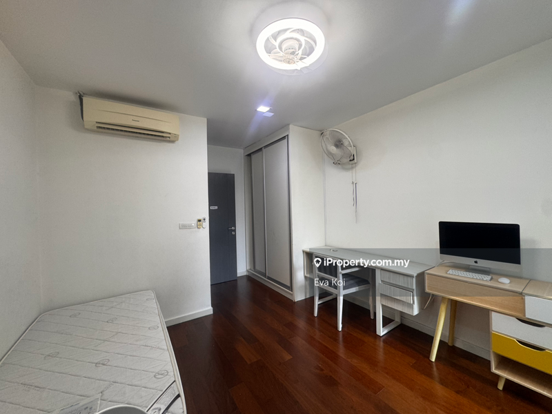 Rumah Berangkai 3 Tingkat untuk Disewa di CASAMAN, Desa Parkcity oleh Eva Koi - iProperty.com.my