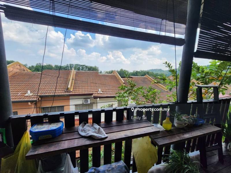 2.5-storey Terraced House for Sale in Taman Puncak Jalil, Seri Kembangan by Emily Tai - iProperty.com.my