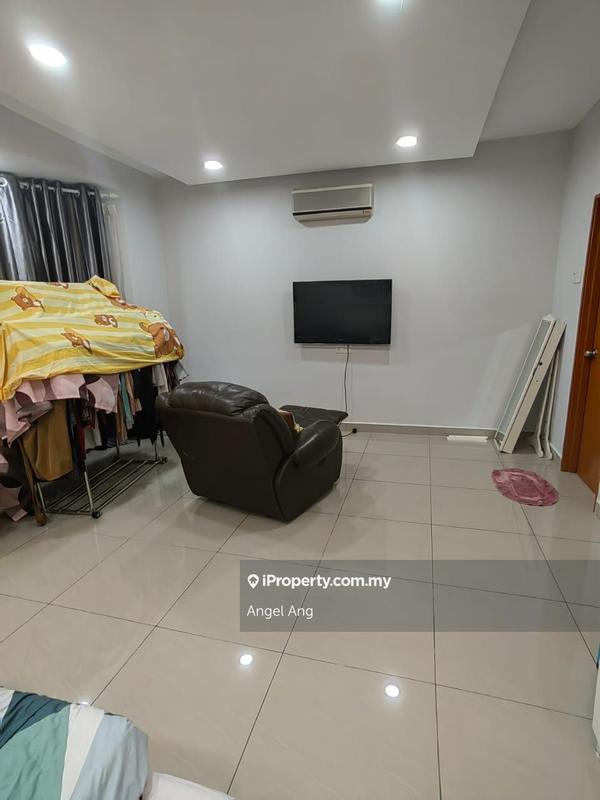 Rumah Berangkai 2 Tingkat untuk Dijual di Taman Sri Putra Mas, Sungai Buloh oleh Angel Ang - iProperty.com.my