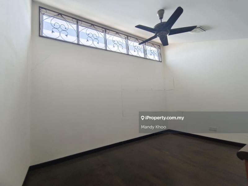 Rumah Teres 2.5-Tingkat untuk Dijual di Sering Ukay, Ampang oleh Mandy Khoo - iProperty.com.my