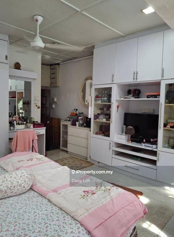Bungalow House for Sale in SS1, Petaling Jaya by Daisy Loh - iProperty.com.my