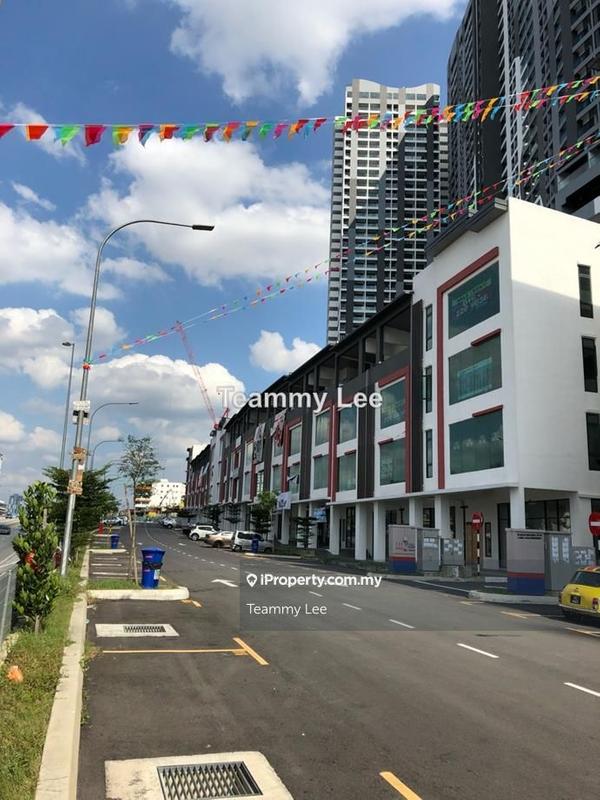 For Sale - Symphony Tower, Balakong , Cheras Selatan
