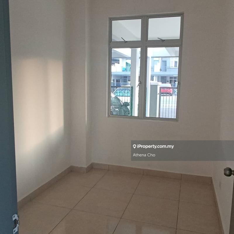 Townhouse for Sale in Taman Nilai Perdana, Nilai by Athena Cho - iProperty.com.my