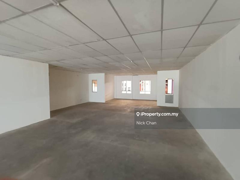 For Rent - Pusat Dagangan NZX