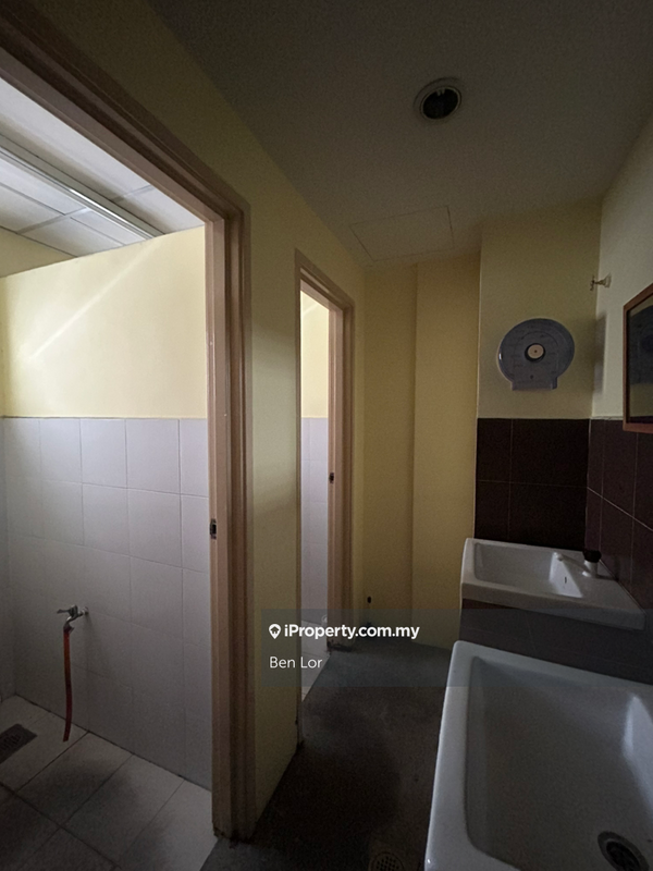 Office for Rent in Taman Overseas Union (Taman Oug), Jalan Klang Lama (Old Klang Road) by Ben Lor - iProperty.com.my