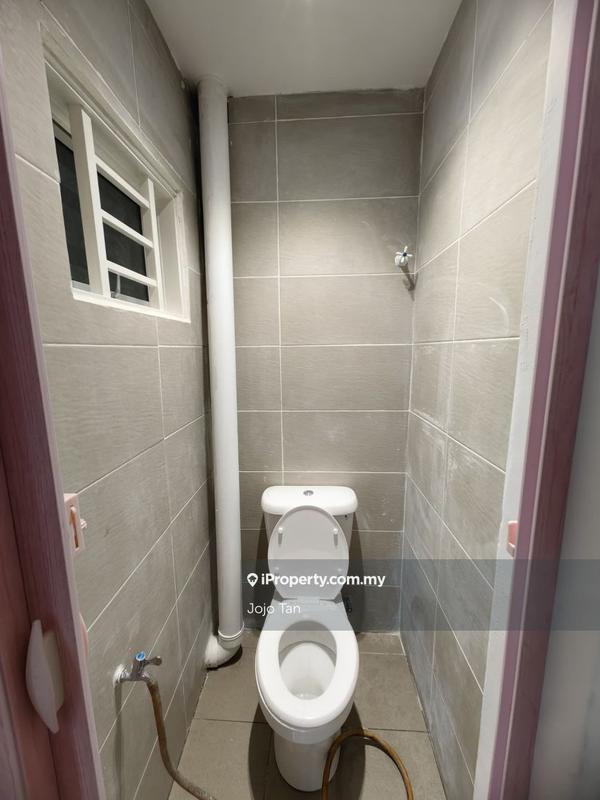 Rumah Teres untuk Dijual di Ujong Pasir, Melaka City oleh Jojo Tan - iProperty.com.my